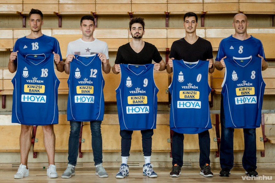 A csapat új játékosai: Kovács Soma, Lógár Bence, Pável Dániel, Schéda Martin, Hegedűs Gergely